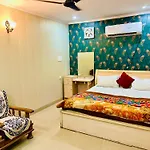 Sainik Guest House
